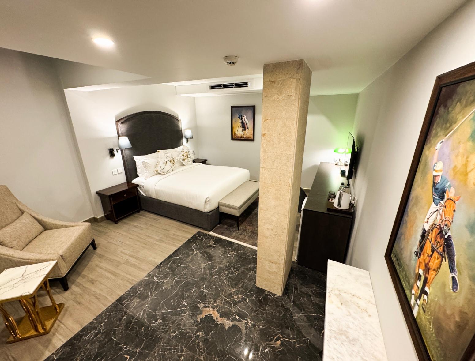 Deluxe Junior Suite