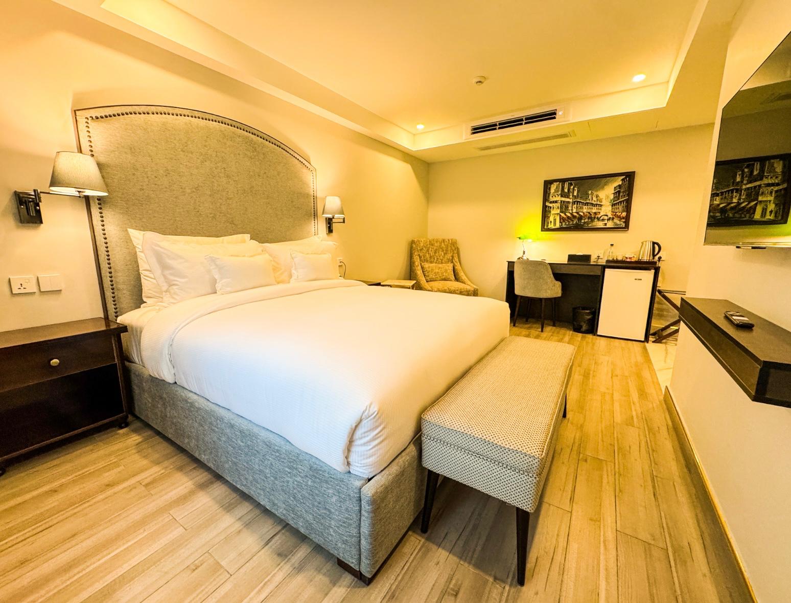 Room Gallery Image