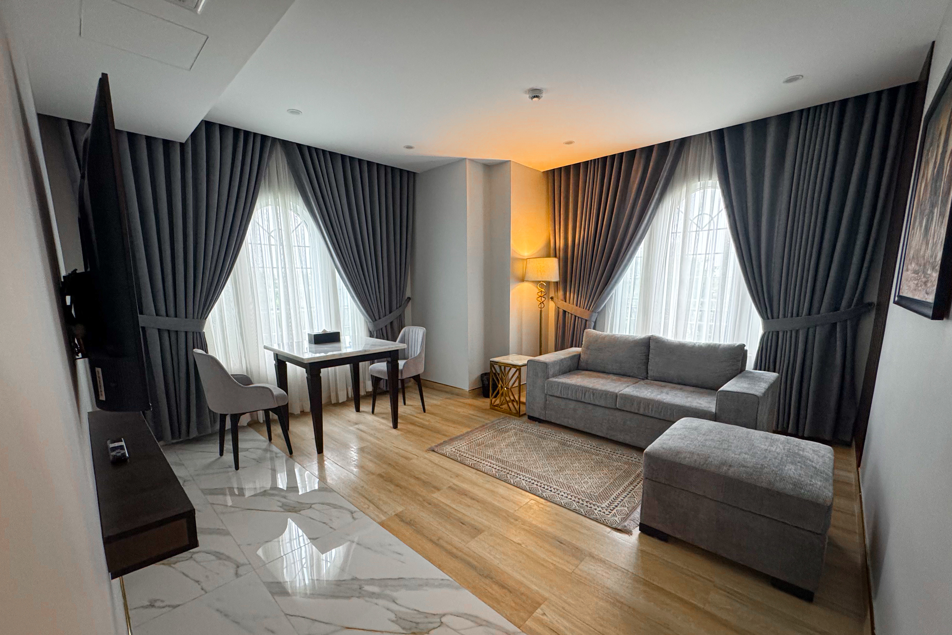 Room Gallery Image